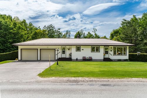 450 Concession 11 W, Perkinsfield, ON, L0L2J0 | Card Image