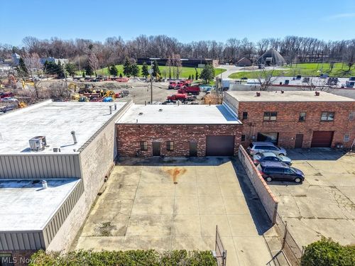 4182 Greenvale Dr, South Euclid, OH, 44121 | Card Image