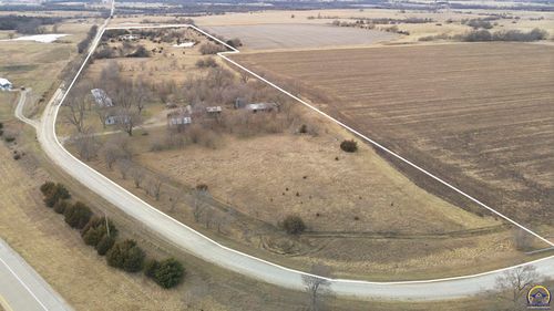 2052 E 341st St, Melvern, KS, 66510-9244 | Card Image