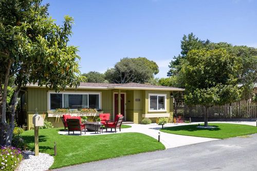 668 Alice St, Monterey, CA, 93940 | Card Image