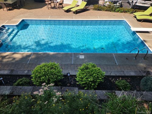 19 Farview Rd, East Fishkill, NY, 12533-6820 | Card Image