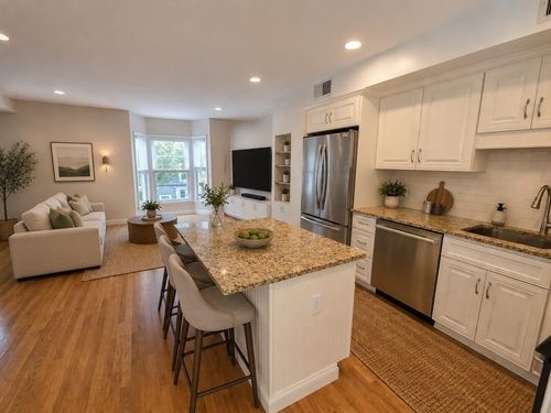 3-314 W 4th St, Boston, MA, 02127-4706 | Card Image