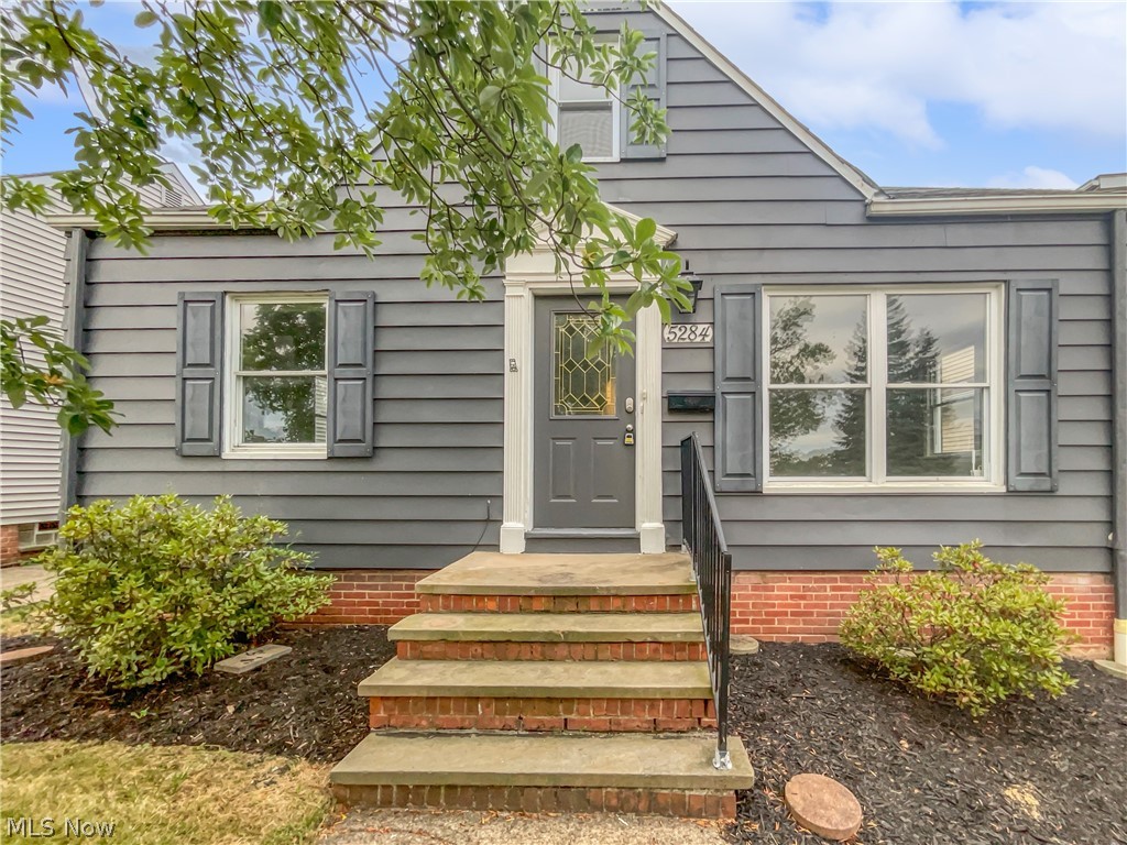 45th St, Parma, OH 44134