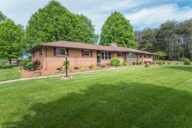 7044 Belews Creek Rd, House other with 3 bedrooms, 3 bathrooms and null parking in Belews Creek NC | Image 43