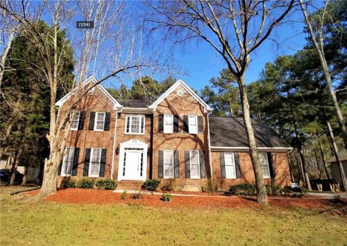 2582 Fairview Ln, Jonesboro, GA, 30236-6174 | Card Image