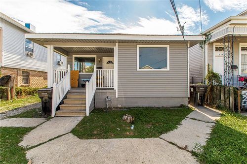 516 S Hennessey St, New Orleans, LA, 70119-6735 | Card Image