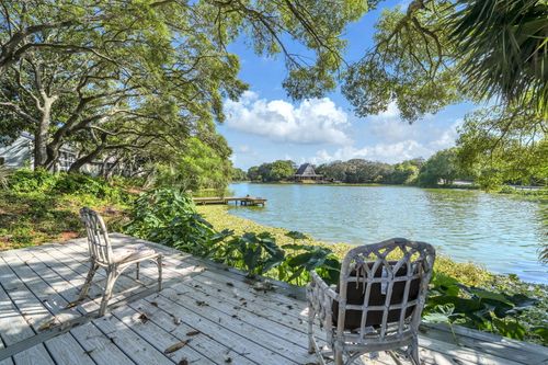 702 N Lakeside Dr, Destin, FL, 32541-2034 | Card Image
