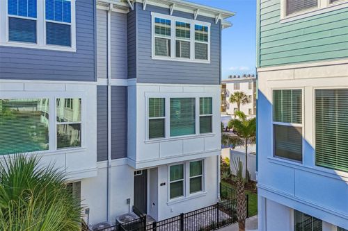 3137 4th Ter N, St Petersburg, FL, 33713-7670 | Card Image