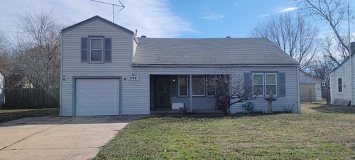 748 N Westridge Dr, Wichita, KS, 67203-4842 | Card Image