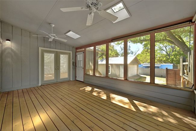 1203 W 40 Th St, House other with 3 bedrooms, 2 bathrooms and 4 parking in Austin TX | Image 25