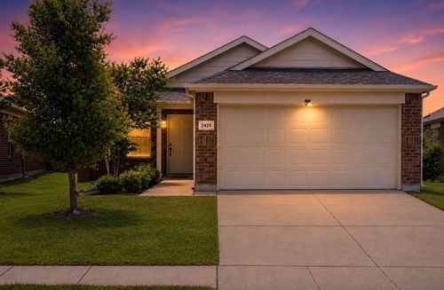 2426 Russell St, Crandall, TX, 75114-0048 | Card Image