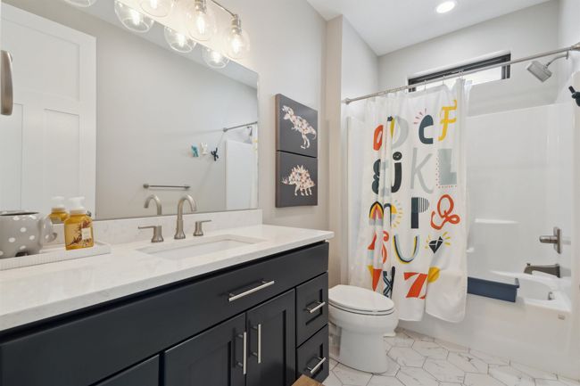 1921 Ashworth Dr, House other with 6 bedrooms, 3 bathrooms and null parking in Cedar Falls IA | Image 34