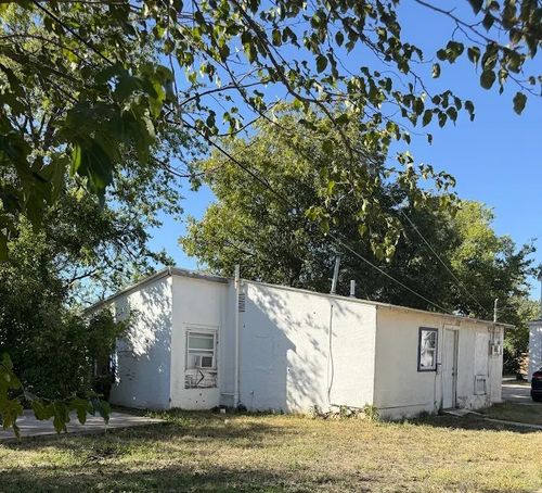 7-649 E North 18th St, Abilene, TX, 79601-3260 | Card Image