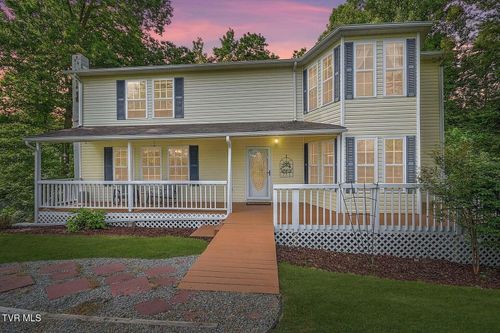 147 Fiddlers Branch Rd, Hampton, TN, 37658-3805 | Card Image