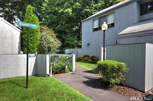 5-5 Quarry Cor, Ridgefield, CT, 06877-3339 | Card Image