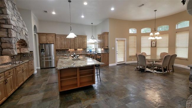 View of the Kitchen - Breakfast - Dining | Image 19