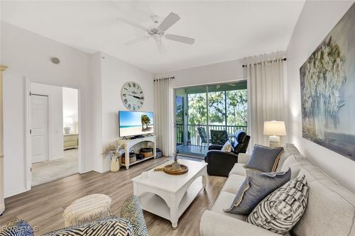 4305-8239 Parkstone Pl, NAPLES, FL, 34120-0608 | Card Image