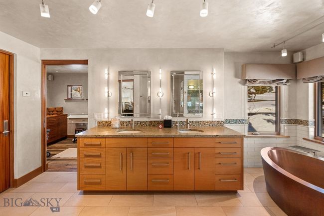 7180 Tepee Ridge Rd, House other with 3 bedrooms, 3 bathrooms and null parking in Bozeman MT | Image 48