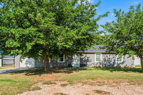 304 Sw 16th St, Seminole, TX, 79360-4010 | Card Image