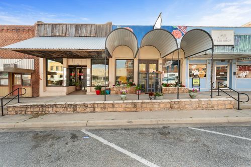 133 N Texas Prices Street, De Leon, TX, 76444 | Card Image