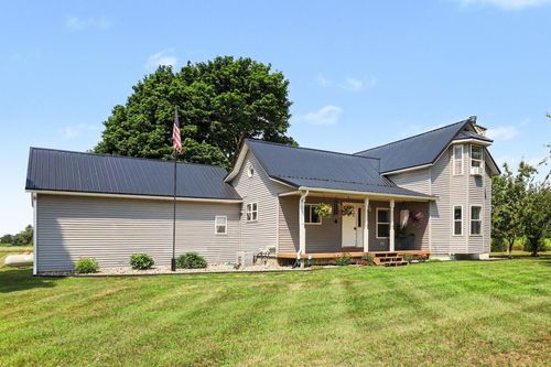 1530 S Nevins Rd, Sidney, MI, 48885-9755 | Card Image
