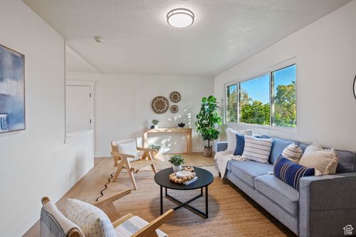 3504 W 8245 S, West Jordan, UT, 84088-5119 | Card Image