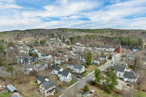19 Church St, Alton, NH, 03809 | Card Image