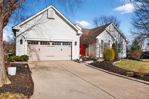 57 Aspen Ridge Ct, Saint Peters, MO, 63376-1676 | Card Image