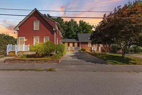 11 Wilbur St, Taunton, MA, 02780-1942 | Card Image