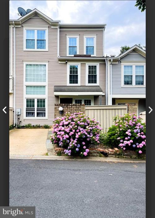 8812 Sturbridge Pl, MONTGOMERY VILLAGE, MD, 20886-4921 | Card Image