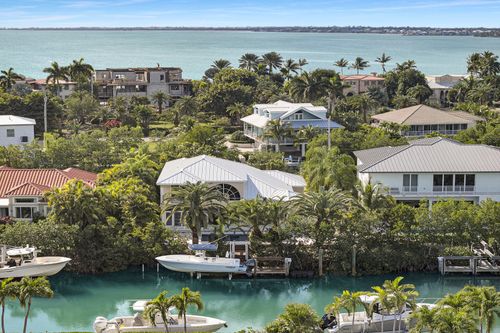 210 14th St, Key Colony Beach, FL, 33051 | Card Image