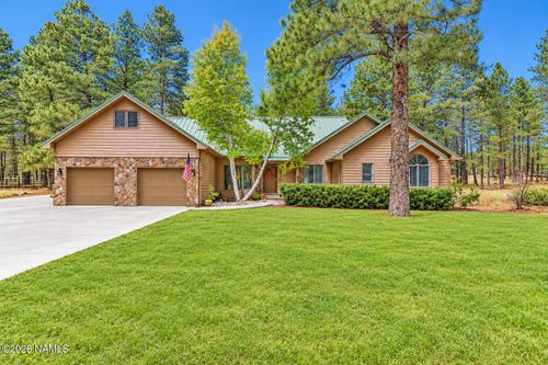 3005 S Surrey Ln, Flagstaff, AZ, 86005-9143 | Card Image