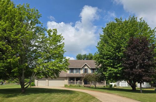 64670 Windrose Way, Lawton, MI, 49065-9238 | Card Image