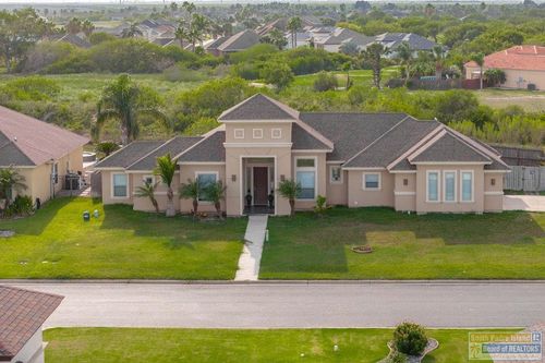 26 Bethpage Dr, Laguna Vista, TX, 78578-2863 | Card Image