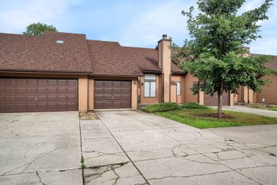 B - 1318 Dupont Avenue, Condo with 2 bedrooms, 1 bathrooms and 1 parking in Morris IL | Image 2