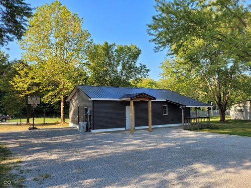 127 Bailey Ln, Morgantown, IN, 46160-8592 | Card Image