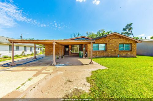 710 Kenney St, Houma, LA, 70364-1839 | Card Image