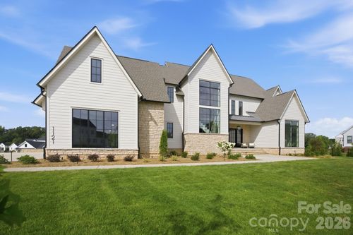 43-1121 Mesa Way, Marvin, NC, 28173-8764 | Card Image