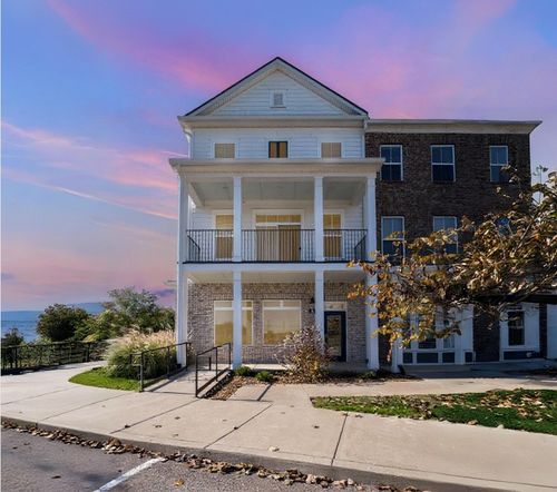 a-2400 Arden Village Dr, Columbia, TN, 38401-6224 | Card Image