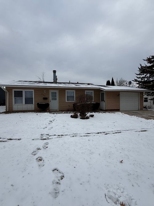 803 Dorman Dr, Streamwood, IL, 60107-1610 | Card Image