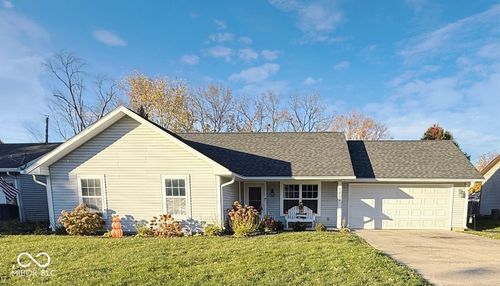 1802 E College St, Crawfordsville, IN, 47933-3073 | Card Image