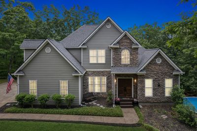 40 Oak Ridge Lane, Home with 5 bedrooms, 3 bathrooms and 4 parking in Jasper GA | Image 2