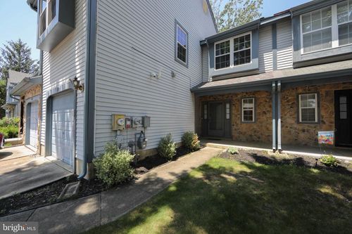178 Kettlebrook Dr, MOUNT LAUREL, NJ, 08054-2671 | Card Image