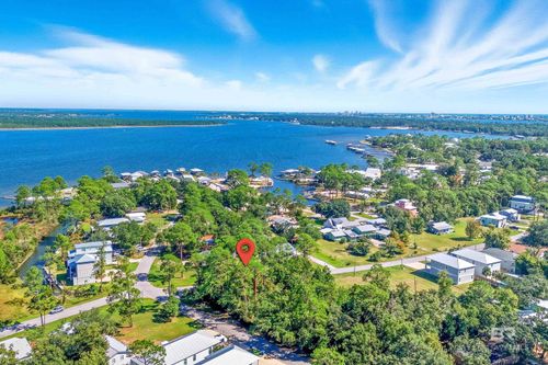 5310 Pine Rd, Orange Beach, AL, 36561-3996 | Card Image