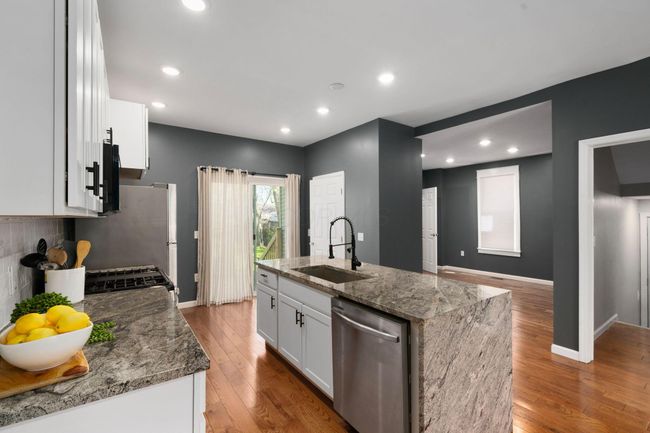 1342 E Fulton St, House other with 3 bedrooms, 3 bathrooms and null parking in Columbus OH | Image 9