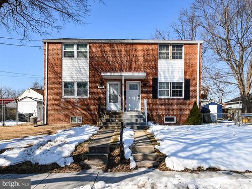 5008 37th Ave, HYATTSVILLE, MD, 20782-3910 | Card Image