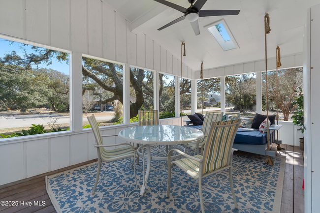 209 Sellers St, House other with 3 bedrooms, 2 bathrooms and null parking in Oak Island NC | Image 7