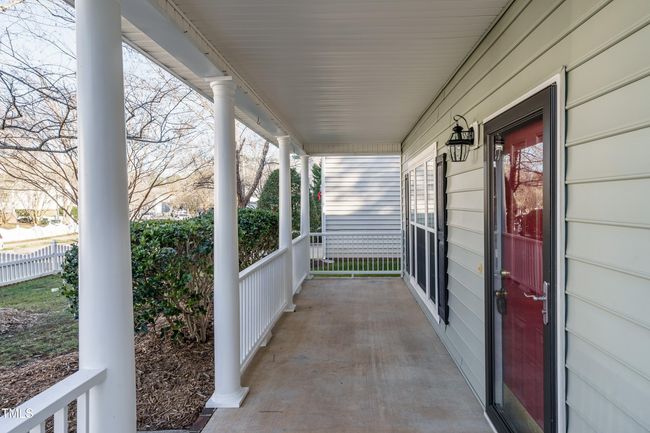 004_ Front Porch | Image 4