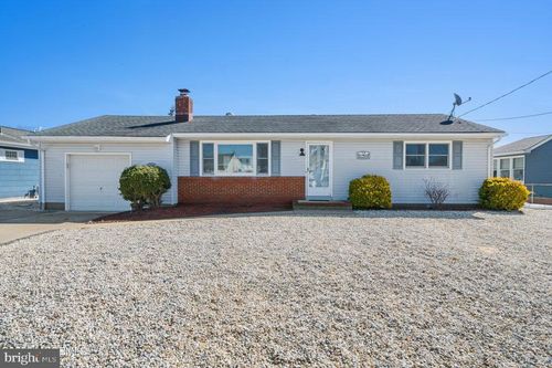 715 Richmond Dr, Forked River, NJ, 08731-1940 | Card Image