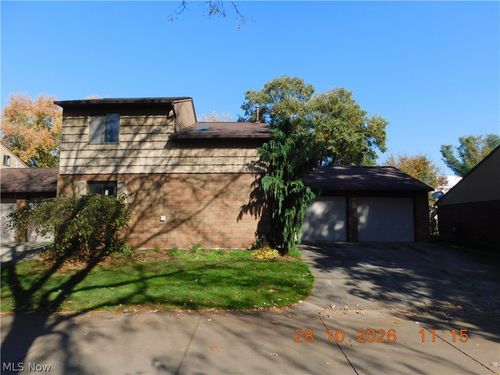 307 Guys Run Rd, Akron, OH, 44319-1234 | Card Image